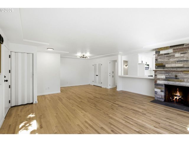 8339 Se BUSH St, Portland, OR 97266