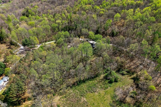 5177 Watson Rd, Cookeville, TN 38506