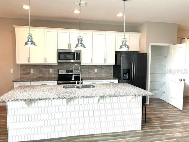 3875 S FERN CREEK AVENUE, Orlando, FL 32806