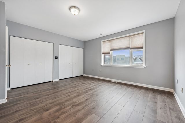 4528 S Saint Lawrence Avenue, Chicago, IL 60653