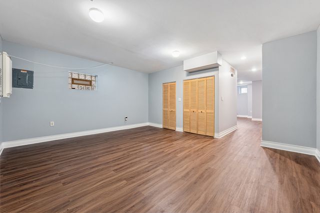 4528 S Saint Lawrence Avenue, Chicago, IL 60653
