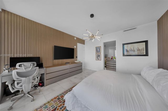 700 NE 26th Ter 2202, Miami, FL 33137
