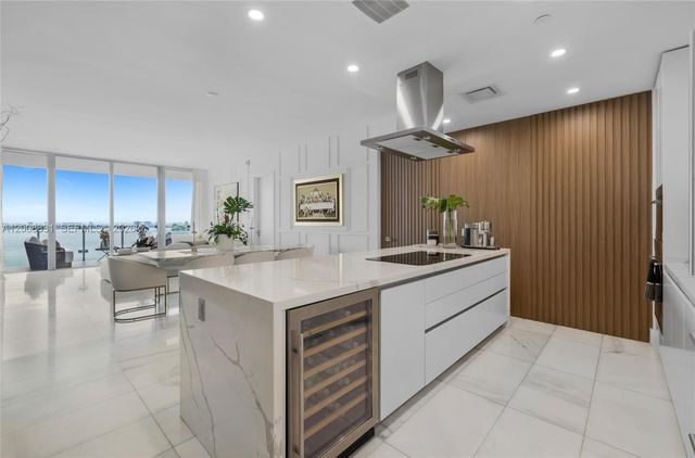 700 NE 26th Ter 2202, Miami, FL 33137