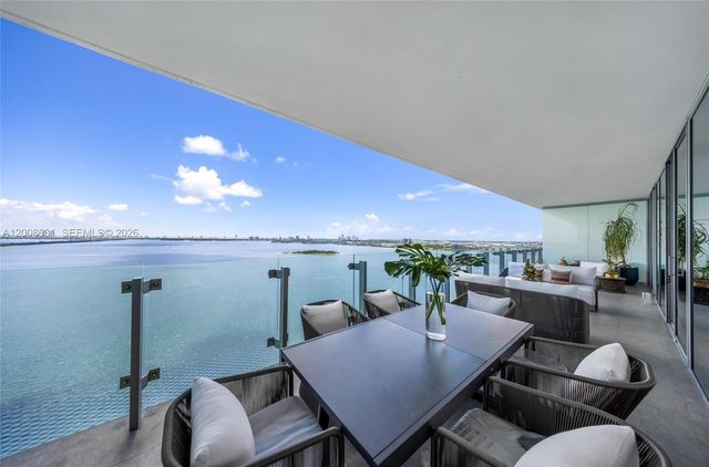 700 NE 26th Ter 2202, Miami, FL 33137
