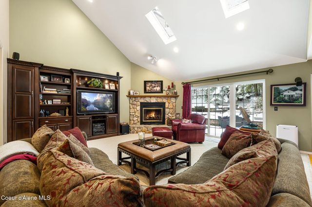 108 Indian Meadows Rd, Sandpoint, ID 83864