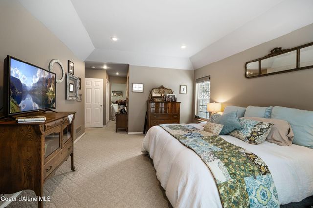 108 Indian Meadows Rd, Sandpoint, ID 83864