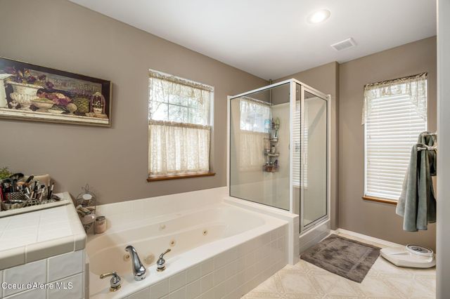 108 Indian Meadows Rd, Sandpoint, ID 83864