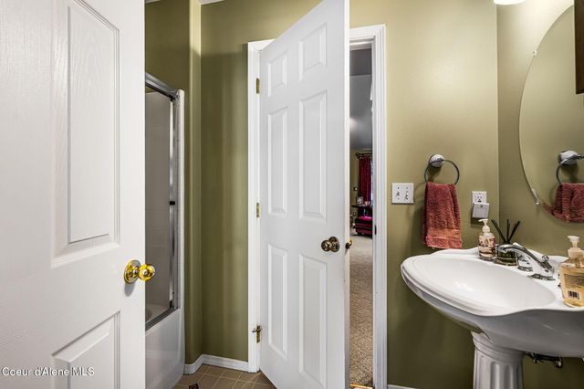 108 Indian Meadows Rd, Sandpoint, ID 83864