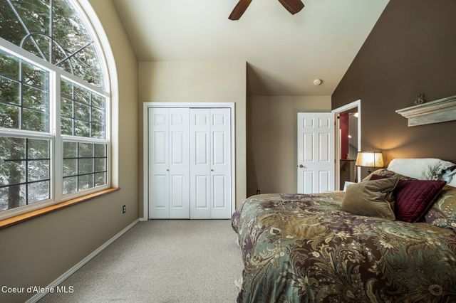 108 Indian Meadows Rd, Sandpoint, ID 83864