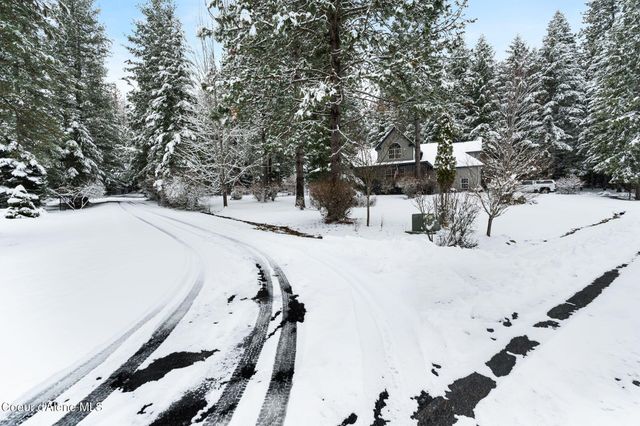 108 Indian Meadows Rd, Sandpoint, ID 83864