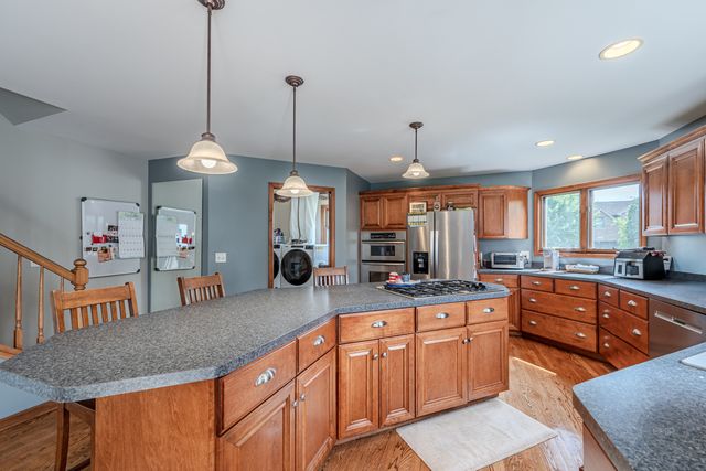24701 Hanover Court, Plainfield, IL 60585