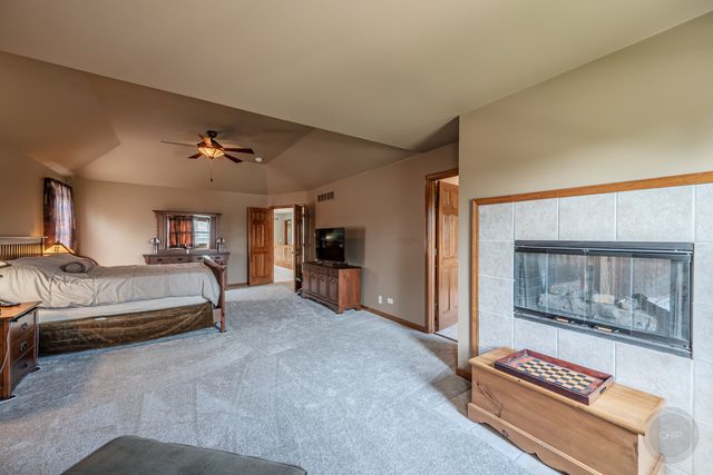 24701 Hanover Court, Plainfield, IL 60585