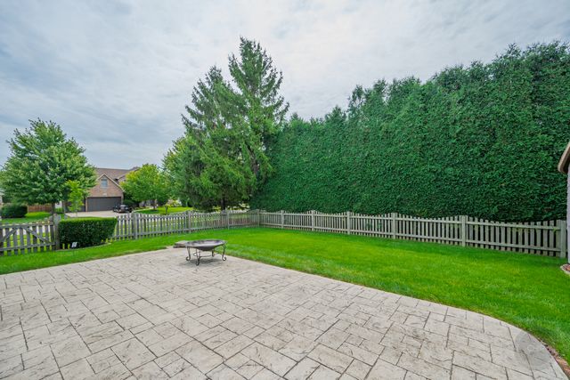 24701 Hanover Court, Plainfield, IL 60585
