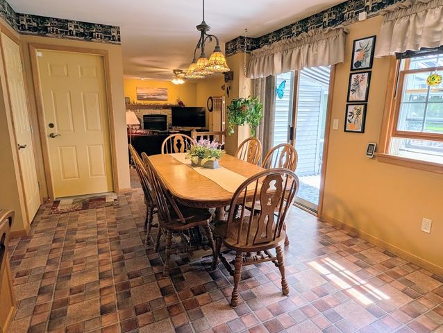 2094 TIMBER Lane, Harborcreek, PA 16421