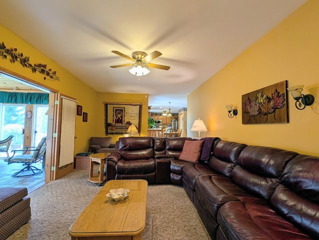 2094 TIMBER Lane, Harborcreek, PA 16421