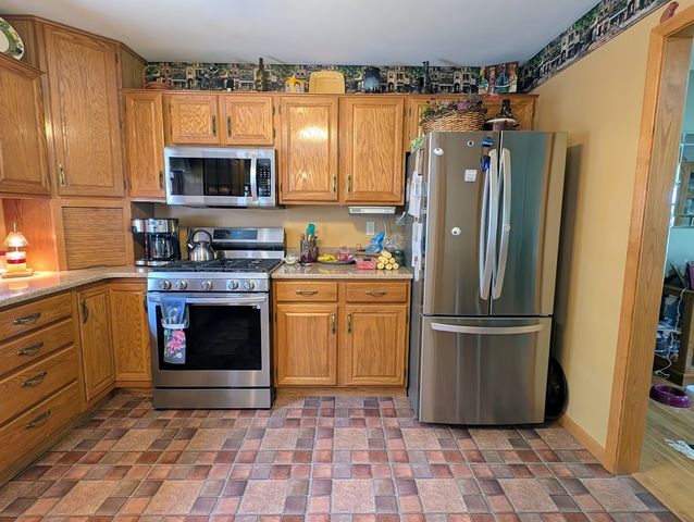 2094 TIMBER Lane, Harborcreek, PA 16421