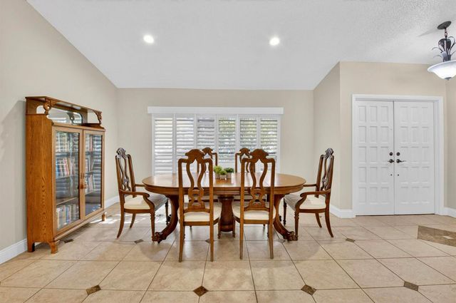 19803 Back 9 Drive, Boca Raton, FL 33498