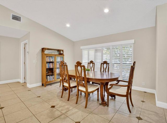 19803 Back 9 Drive, Boca Raton, FL 33498