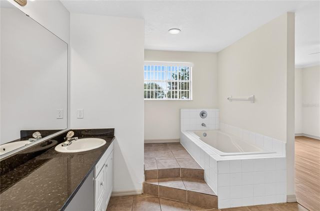 2204 FAN PALM DRIVE, Davenport, FL 33897