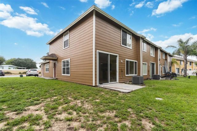 2204 FAN PALM DRIVE, Davenport, FL 33897