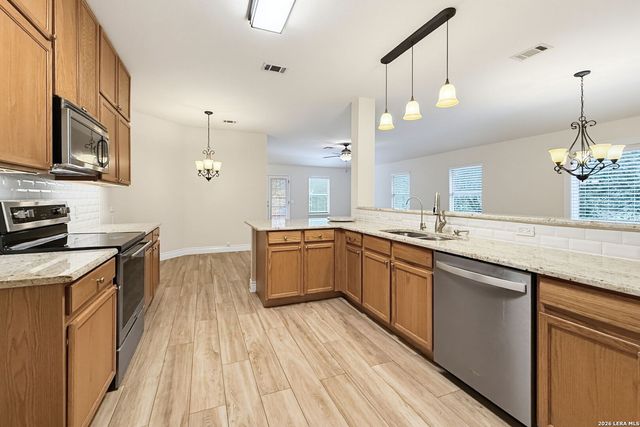 15614 Robin Feather, San Antonio, TX 78255