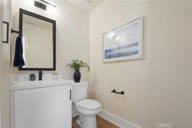 18092 Prairie Avenue 104, Torrance, CA 90504