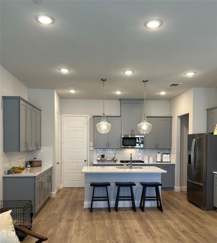 301 Colusa Drive, Lewisville, TX 75056