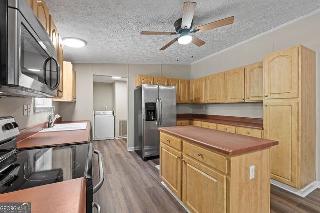 1611 Laney Road, Locust Grove, GA 30248