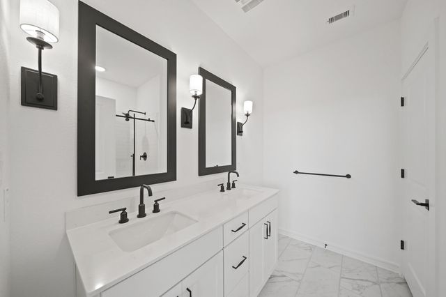 444 East Rose Marie Lane, Montgomery, TX 77356