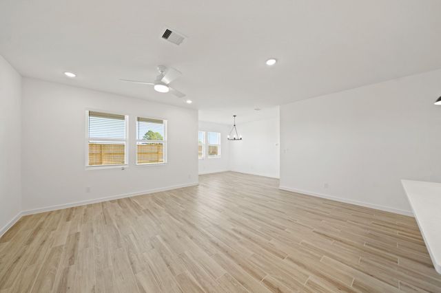 444 East Rose Marie Lane, Montgomery, TX 77356