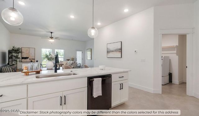 908 Aberdeen Avenue, Carl Junction, MO 64834