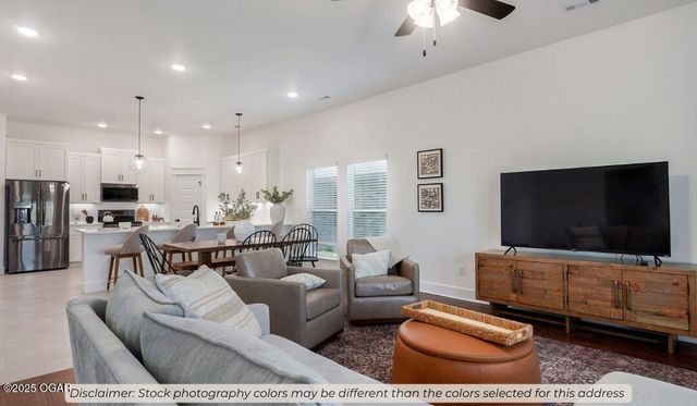 908 Aberdeen Avenue, Carl Junction, MO 64834