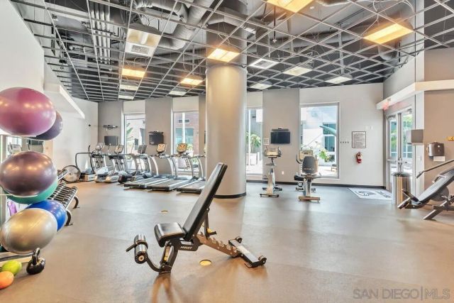 206 Park Blvd 405, San Diego, CA 92101