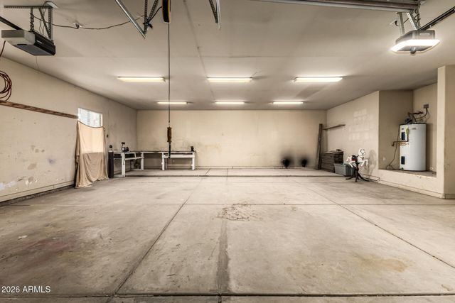 15225 W FRONTIER Drive, Surprise, AZ 85387