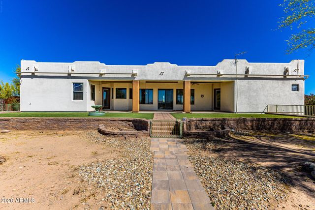 15225 W FRONTIER Drive, Surprise, AZ 85387