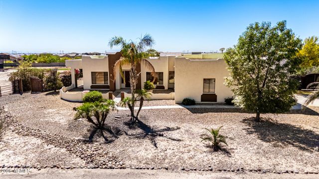 15225 W FRONTIER Drive, Surprise, AZ 85387