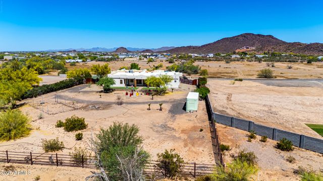 15225 W FRONTIER Drive, Surprise, AZ 85387