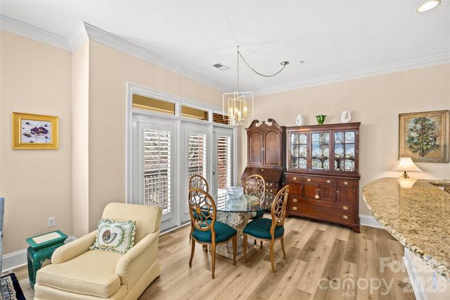 2994 Selwyn Avenue, Charlotte, NC 28209