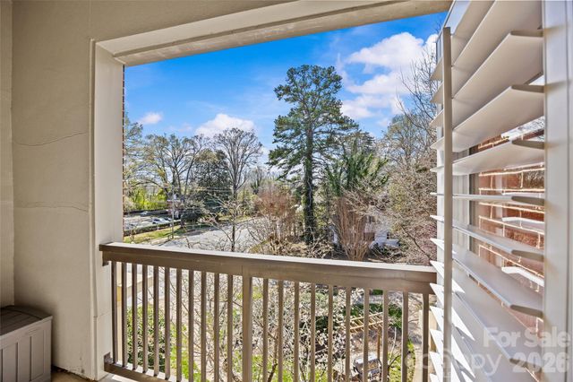 2994 Selwyn Avenue, Charlotte, NC 28209