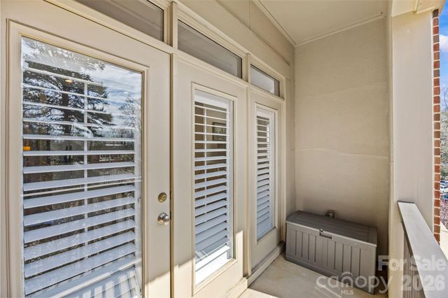 2994 Selwyn Avenue, Charlotte, NC 28209