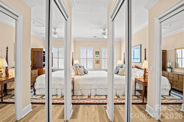 2994 Selwyn Avenue, Charlotte, NC 28209