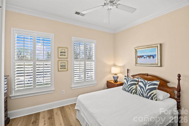 2994 Selwyn Avenue, Charlotte, NC 28209