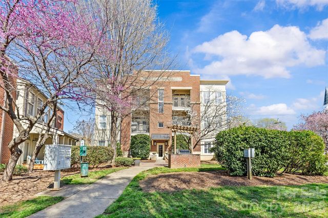 2994 Selwyn Avenue, Charlotte, NC 28209