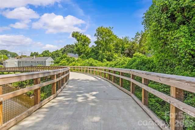 2994 Selwyn Avenue, Charlotte, NC 28209