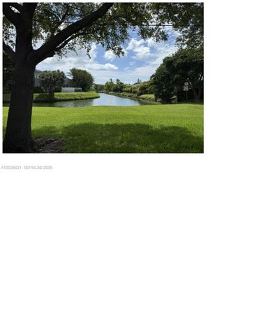 8701 SW 141st St E6, Palmetto Bay, FL 33176