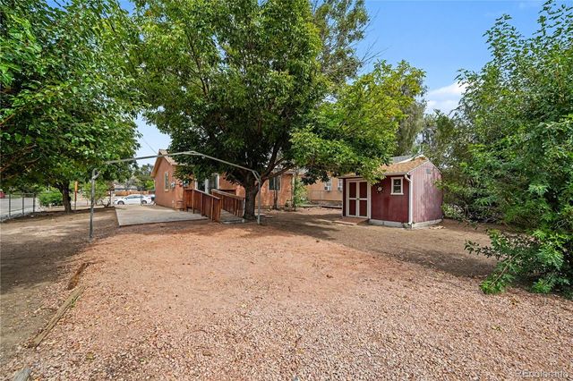 1002 Catalpa Street, Pueblo, CO 81001
