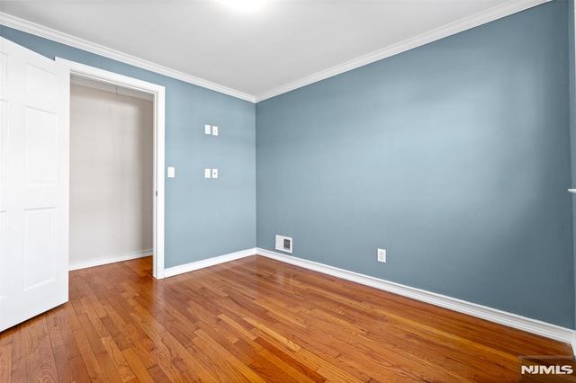 136 Lincoln Avenue, Dumont, NJ 07628