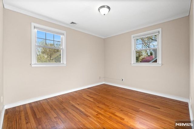 136 Lincoln Avenue, Dumont, NJ 07628