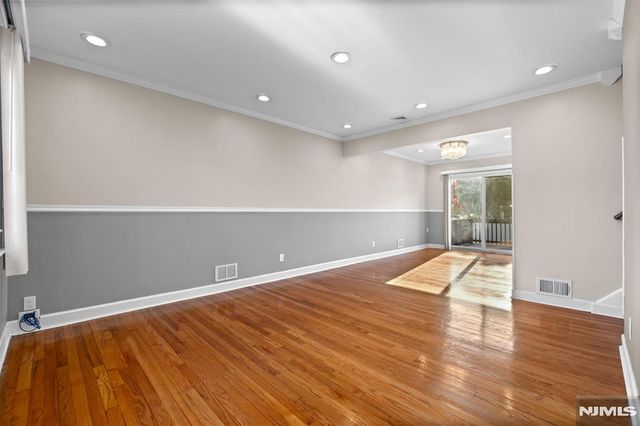 136 Lincoln Avenue, Dumont, NJ 07628