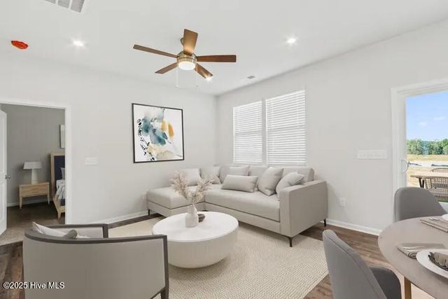 7454 Linda Vista Lane 276, Leland, NC 28451